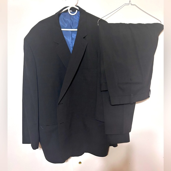 Man Suit - Picture 1 of 3